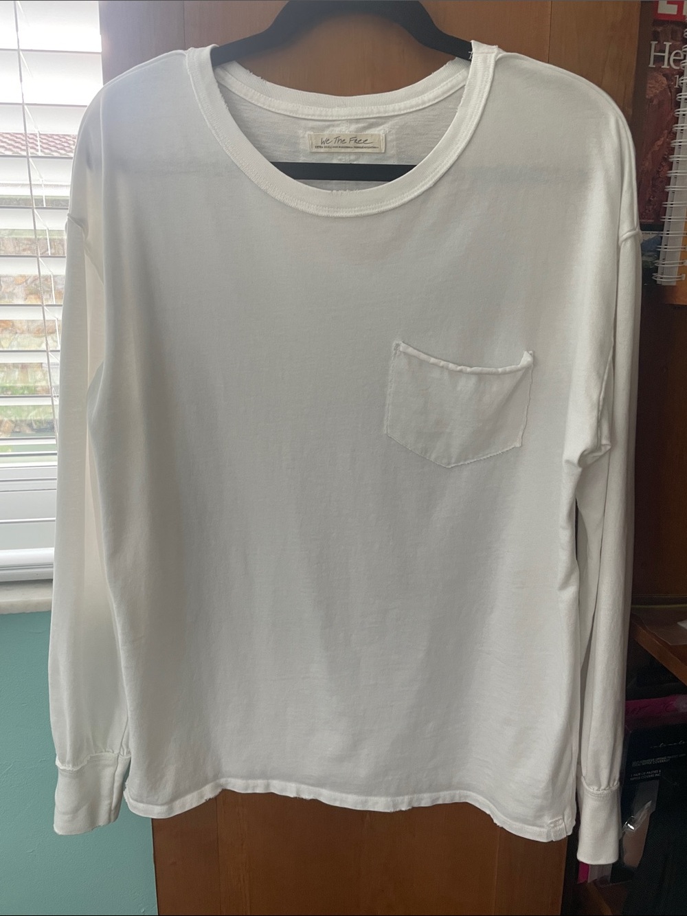 Free people long sleeve white tee shirt